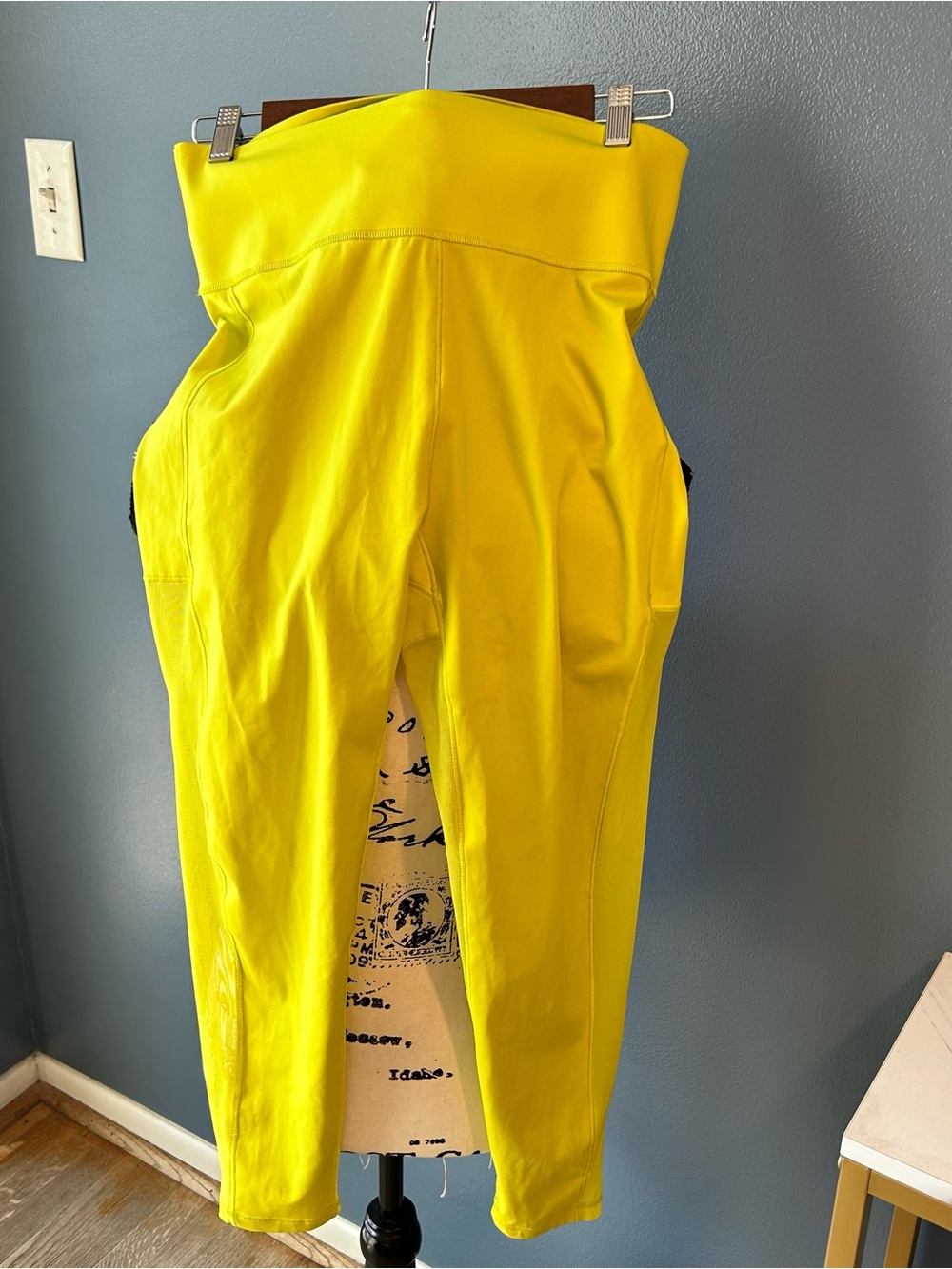 IVY PARK x Peloton Power Tights - Picture 2 of 16